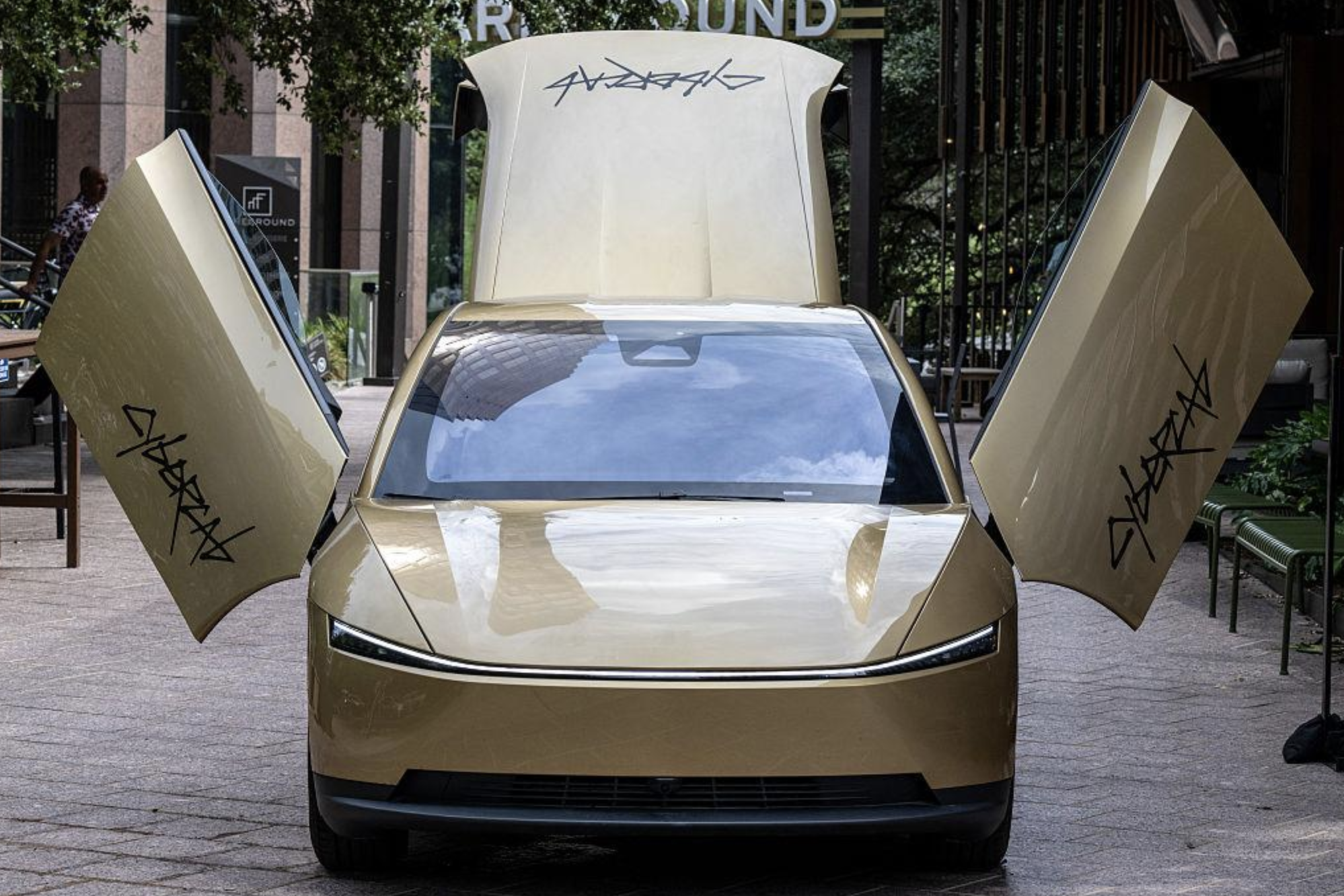 Tesla's Cybercab Reveal: Why Elon Musk Put Starlink Inside a Taxi